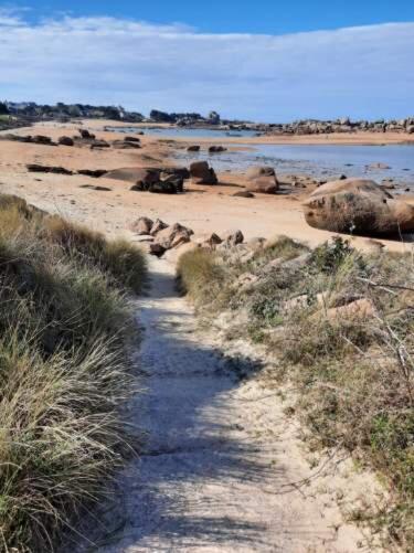 Appartement plage de Trestraou 45m2 Perros-Guirec Extérieur photo