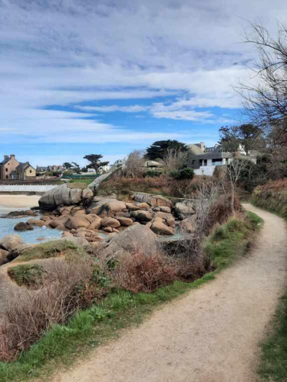 Appartement plage de Trestraou 45m2 Perros-Guirec Extérieur photo